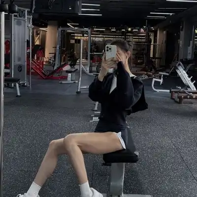 姚怡怡